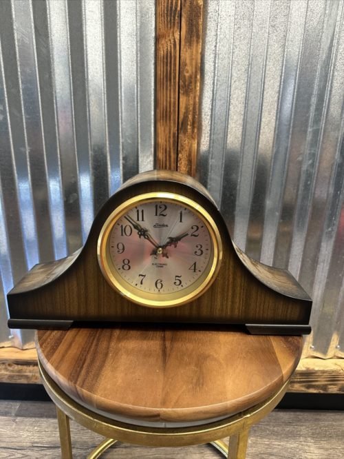 Vintage Linden Electronic Strike Chime Mantle Wooden Clock #7012 Made in Japan