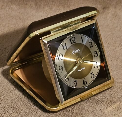 Vintage Linden Mechanical Wind Up Traveling Alarm Clock WORKS GREAT & CLEAN!