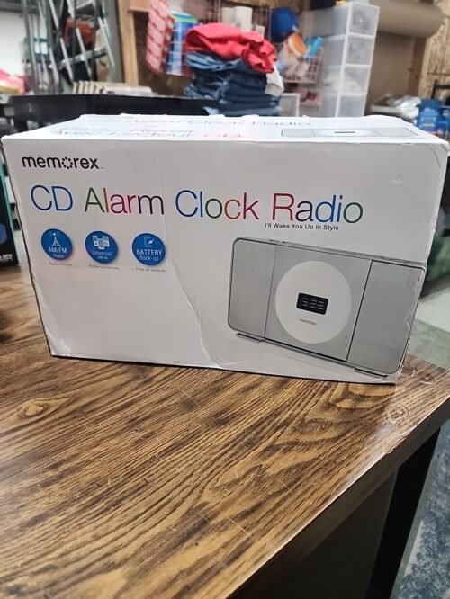 Vintage Memorex CD Dual Alarm Clock AM FM Radio Stereo Audio MC7211 LCD Display