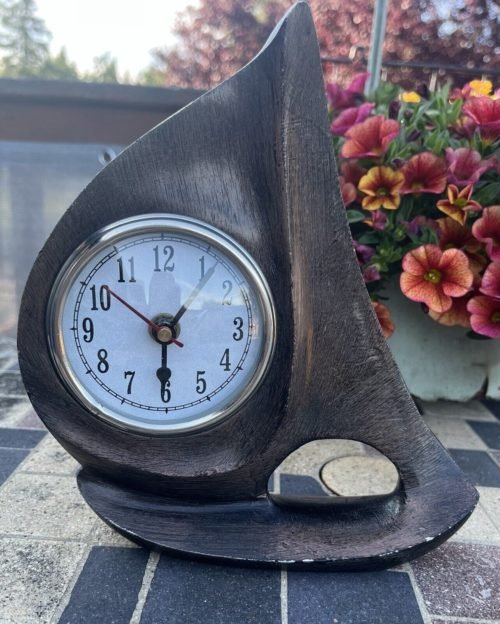 Vintage Metal Wood Tone Quartz Sailboat Desk Top Clock 8”x 6” Unique Rare Find