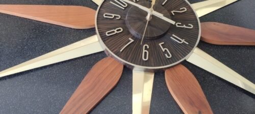 Vintage Mid Century Modern ATomic INGRAM STARBURST SUNBURST WALL CLOCK TEAK WOOD