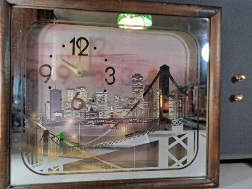Vintage Mirrored City View Cosmo Quartz Wall Clock Wood Framed #4069BMT