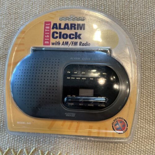 Vintage New Electro Brand AM/FM Alarm Clock Radio Model 846 Takes 3 AA Batteries