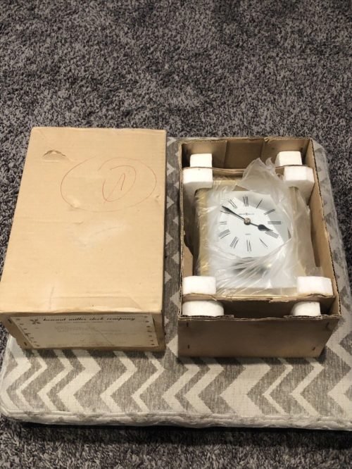 VINTAGE NEW in BOX HOWARD MILLER QUARTZ BRASS MANTLE TABLE CLOCK MODEL 612-257