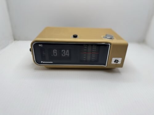 Vintage Panasonic RC-6003 Flip Clock AM/FM Radio Alarm GREAT CONDITION