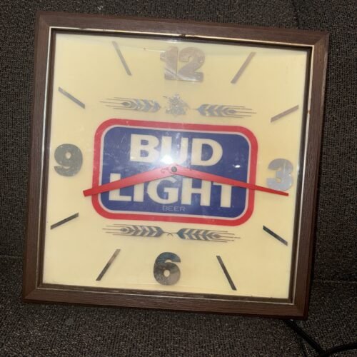 Vintage Rare Bud Light Electric Clock. Tested Working! 1980’s Anheuser Busch
