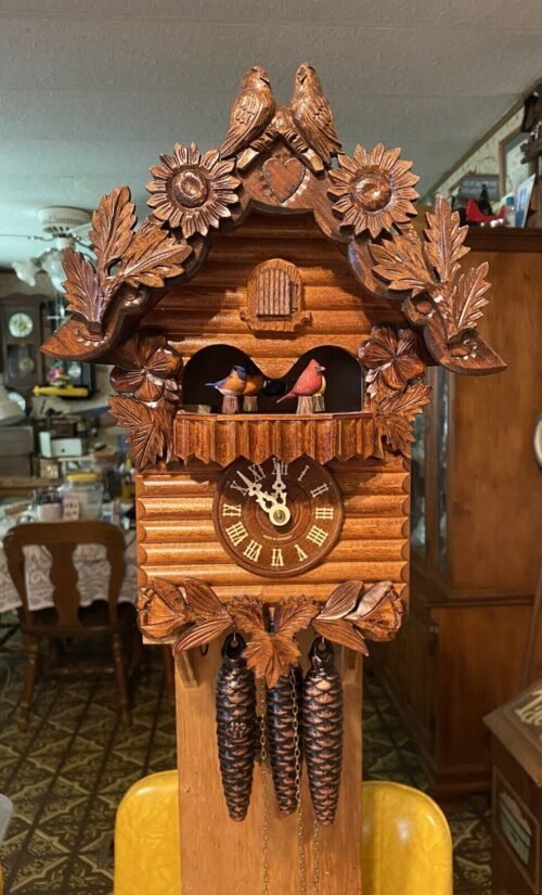 Vintage Rare Scarce Rotating Birds/Musical Cuckoo Clock Germany