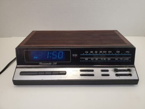 Vintage Realstic Chronomatic 268 Dual Alarm Clock Radio Tested & Working
