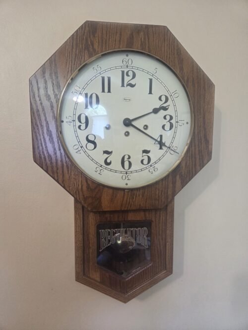 Vintage Ridgeway Regulator Wall Clock Westminster Chimes Looks and Works Great
