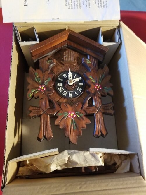 VINTAGE river city clocks 02/2000 hand carved cuckoo clock 10" made Germany NEW!