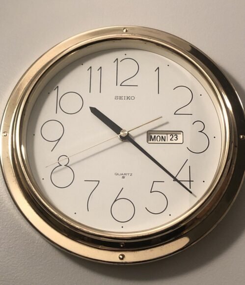 Vintage Seiko Day Date battery Wall Clock MCM Atomic Working Gold JAPAN Retro
