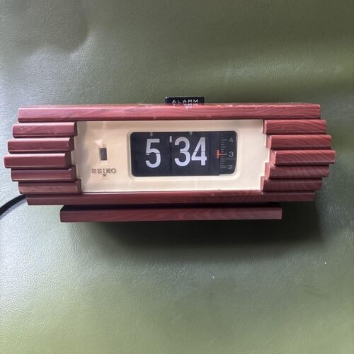 Vintage SEIKO Flip Clock Alarm Retro Wood Grain Design - Working Japan Seller