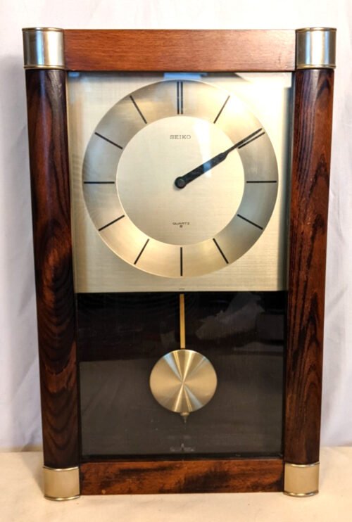 Vintage Seiko Quartz Pendulum Wall Clock Dark Wood Case Japan