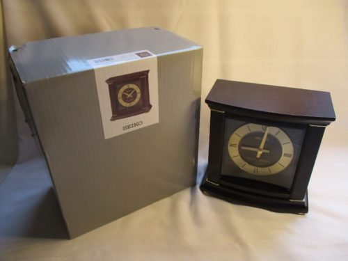 VINTAGE SEIKO QUARTZ WESTMINSTER/WHITTINGTON WOOD MANTLE/DESK CHIME CLOCK