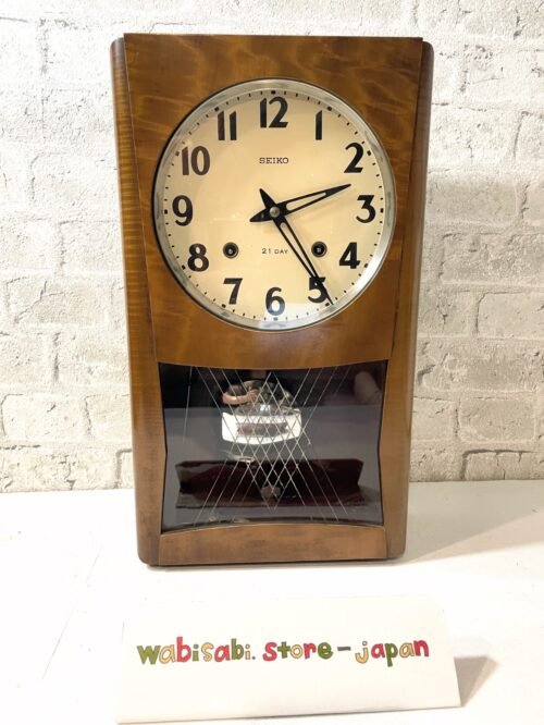 Vintage SEIKOSHA Wooden Analog Wall Clock Classic Japanese Design Antique Home D