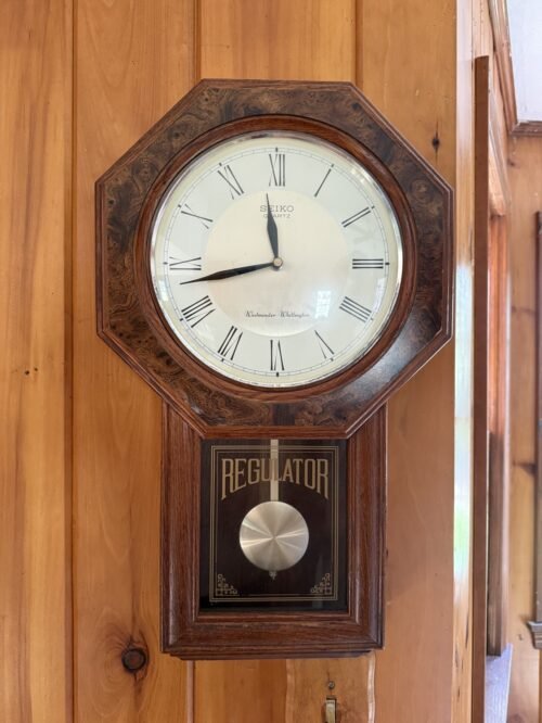Vintage Seiko Westminster-Whittington Chiming Wall Clock Oak Case great