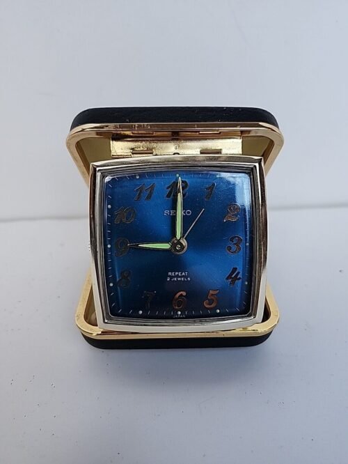 Vintage Seiko wind up alarm clock 2 Jewels, Blue Clock Face Glow In The Dark