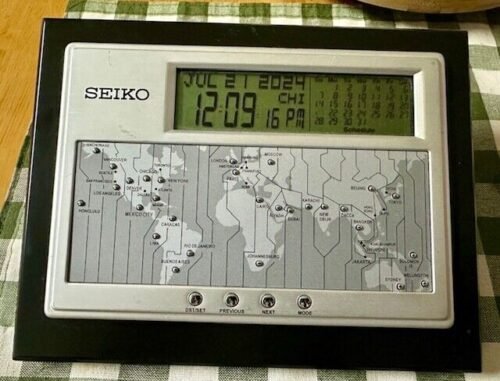 Vintage Seiko World Time LCD Desk Clock - Model # QHL020K
