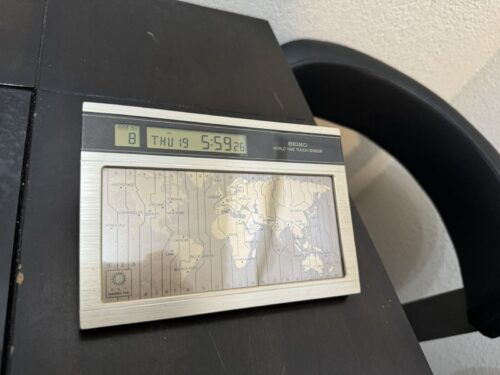 Vintage SEIKO World Time Touch Sensor Desk Clock Bronze Gold *Tested* VGC Japan