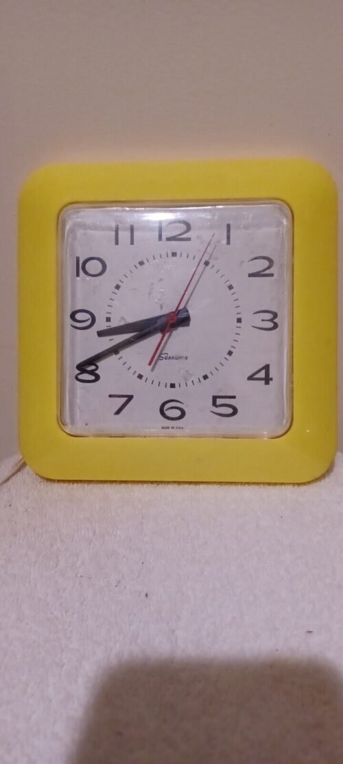 Vintage Session Yellow Kitchen Wall Clock Working