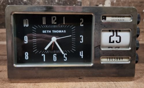 Vintage Seth Thomas Banker Alarm Clock Chrome Black Flip Date Knobs Desk Decor
