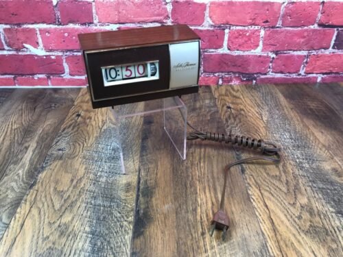 Vintage SETH THOMAS SPEED READ FLIP CLOCK MID CENTURY MODERN Model E039-001 Work