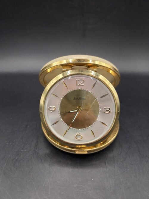 Vintage Seth Thomas Windup Travel Alarm Clock Round Ivory Clam Case