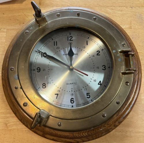 Vintage Ship's Time Oak Wood Brass Wall Clock Porthole Quartz Nautical Maritime