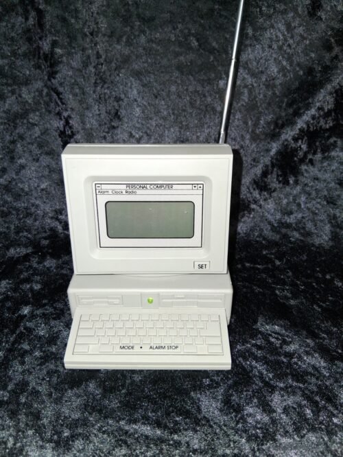 Vintage SILICON SOUND Desktop Computer Alarm Clock Radio (888-0737) 80’s PC