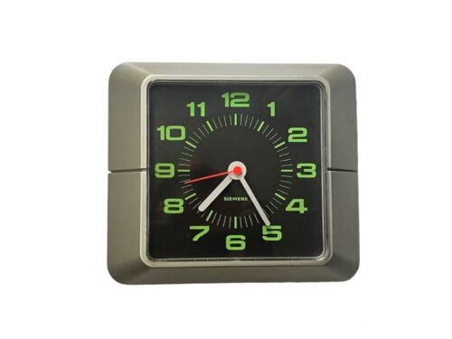 VINTAGE SIMENS SPACE AGE WALL CLOCK