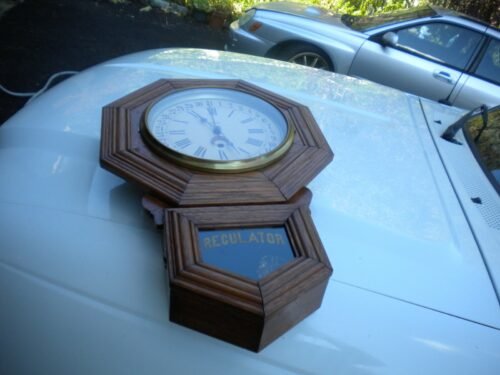 Vintage Solid wood Session Calendar Wall Clock