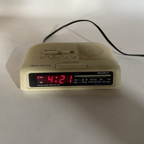Vintage Sony Dream Machine ICF-C25 Alarm Clock Radio Buzzer AM / FM Snooze Sleep