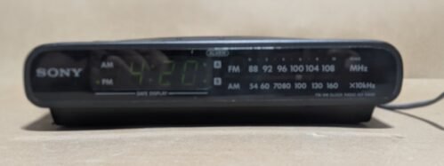 Vintage Sony Dream Machine ICF-C430 Dual Alarm Clock Radio Woodgrain Retro