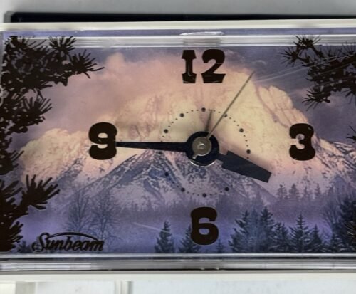 Vintage Sunbeam Alarm Clock 1977 , A/C power, Mountain Face