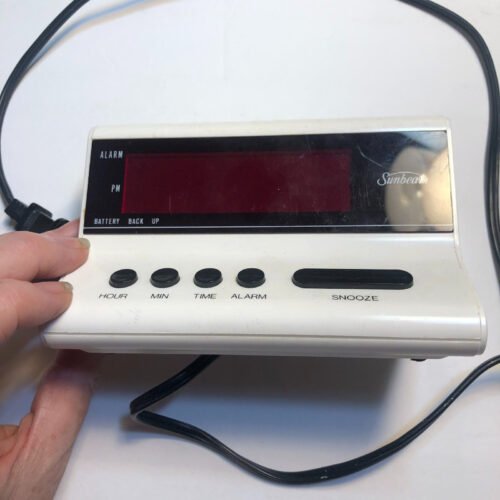 Vintage Sunbeam Alarm Clock Model 887-26 Retro White w Red Led numbers, Tested