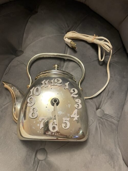 Vintage Tea Kettle Wall Clock By Spartus- Made In USA