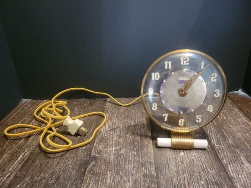 Vintage TELECHRON Art Deco Model 5H59 "The Satellite" Clock, Works Bubble Glass