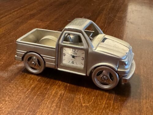 Vintage Timex Collectible Metal Pickup Truck Desk Clock
