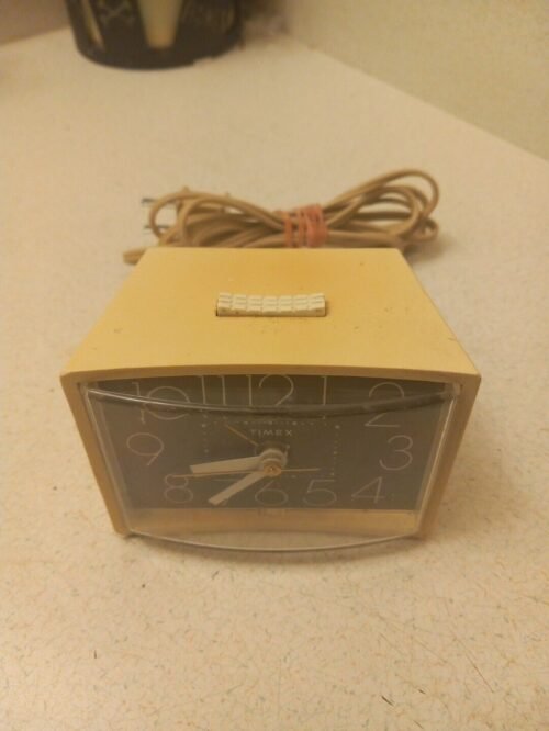 Vintage Timex Desk Alarm Clock Model #7437-4 Working Condition