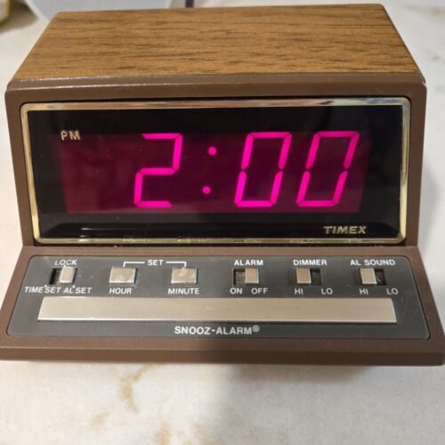 Vintage Timex Digital Alarm Clock Wood Grain 5209-5 Made in Japan Excellent