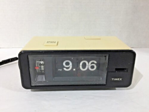 Vintage Timex Flip Clock Retro Flip Number Alarm Cream 5102-401 Tested 1970's!