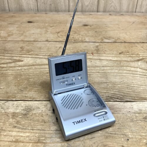 Vintage Timex Flip Up Travel Alarm Clock Radio T315S WORKS GREAT, GOOD CONDITION