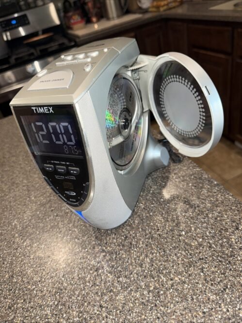 Vintage Timex Stereo CD Player Radio am/fm Auto Digital Alarm Clock T625T Tested