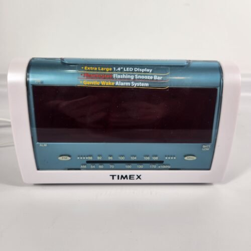 Vintage TIMEX T256W Jumbo Digital Display Alarm Clock Radio Flashing Snooze.
