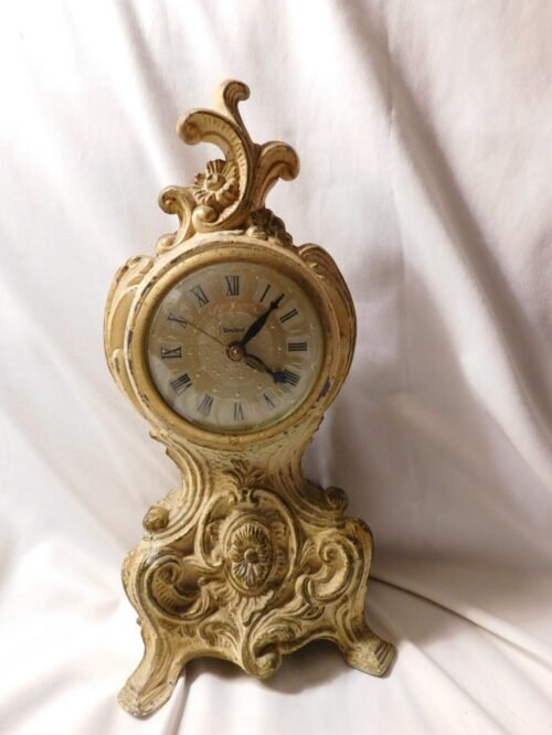 Vintage United Clock Corp Cast Iron Metal Electric Clock Model 82