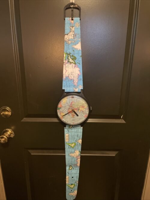 Vintage Wall Watch Clock World Map Quartz 46” RARE
