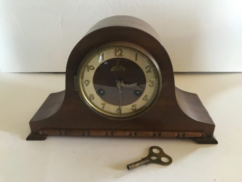 VINTAGE "WELBY" GERMAN MECHANICAL MANTLE CHIME CLOCK Not Working