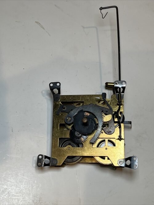 Vintage West Germany Cuckoo Clock Movement Brass 505 No Jewels Unadjusted (ZZZ)