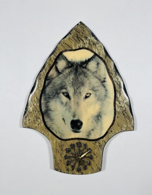 Vintage Wolf Arrowhead Wall Clock Rustic Cabin Decor Wildlife Made in USA VTG