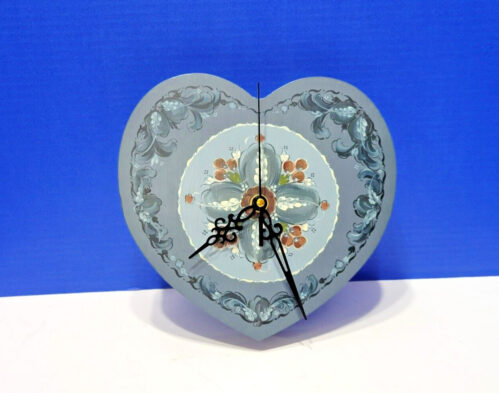 Vintage Wood Heart Shaped Clock Norwegian Rosemaling